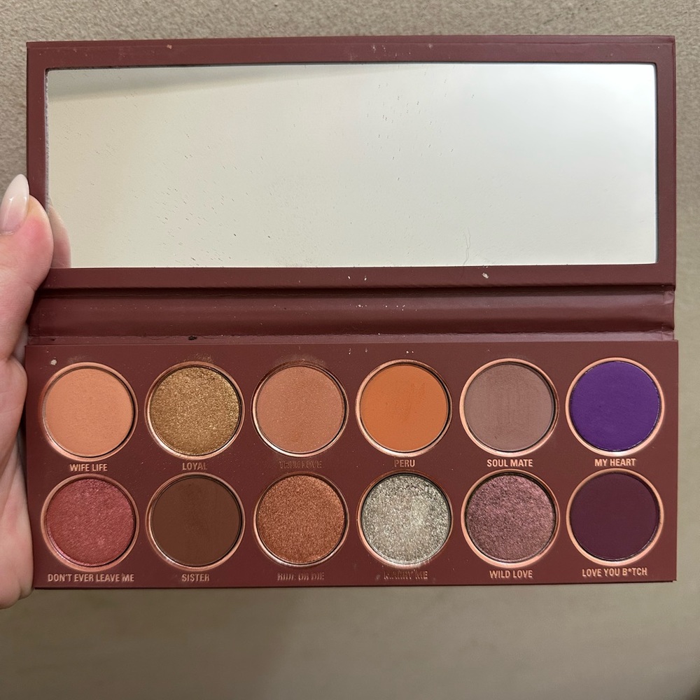 Kylie X Jordyn Eyeshadow Palette